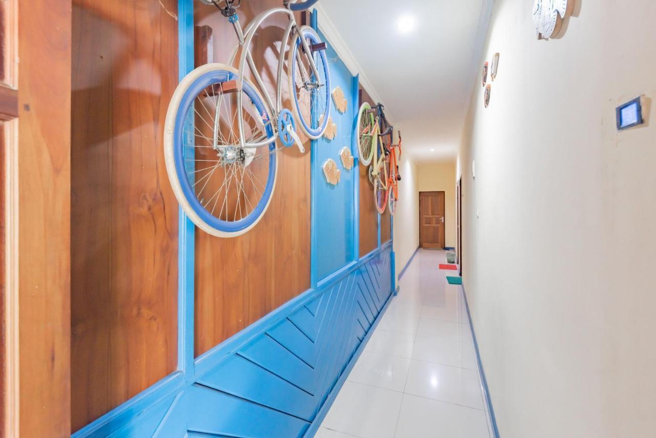 Wisma tamu Reddoorz Syariah @ Pangeran Suryanata Samarinda